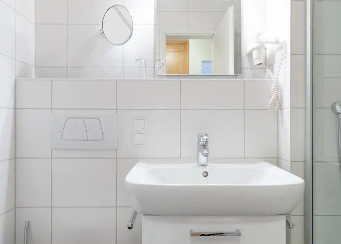 318, Seepark アパート *