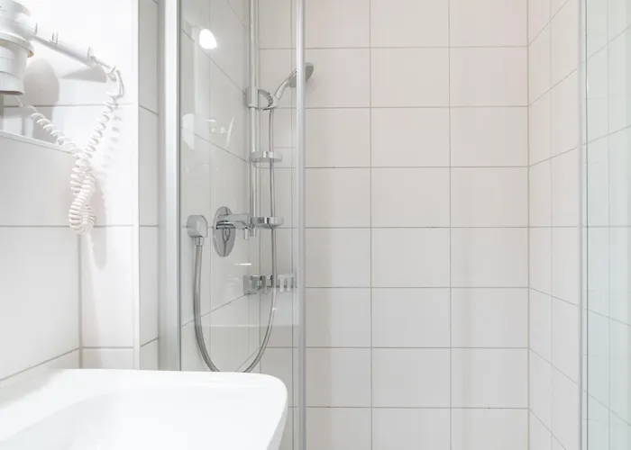 アパート 318, Seepark *